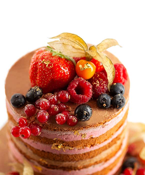 Berry Heaven wedding cake